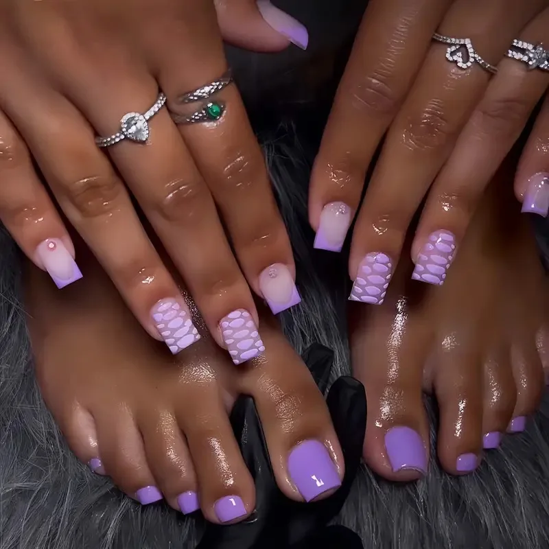 48 قطعة نمط الصحافة الأرجواني قصير مربع الصحافة نمط مسمار الفن التغطية الكاملة تو مسمار الاكريليك المرأة مسمار الفن