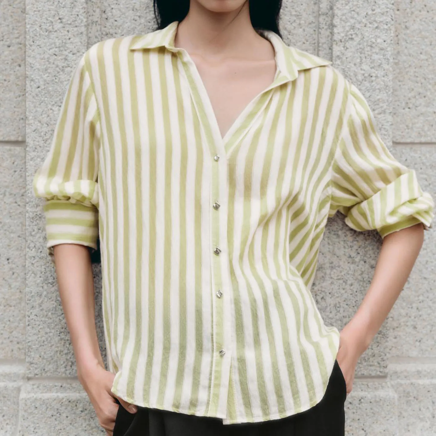 Faionable gestreiftes, lockeres Irt für Damen, Herbst 2025, persönliches europäisches SLE-Long-Swe, lässiges Button-up-Oberteil der Marke Z