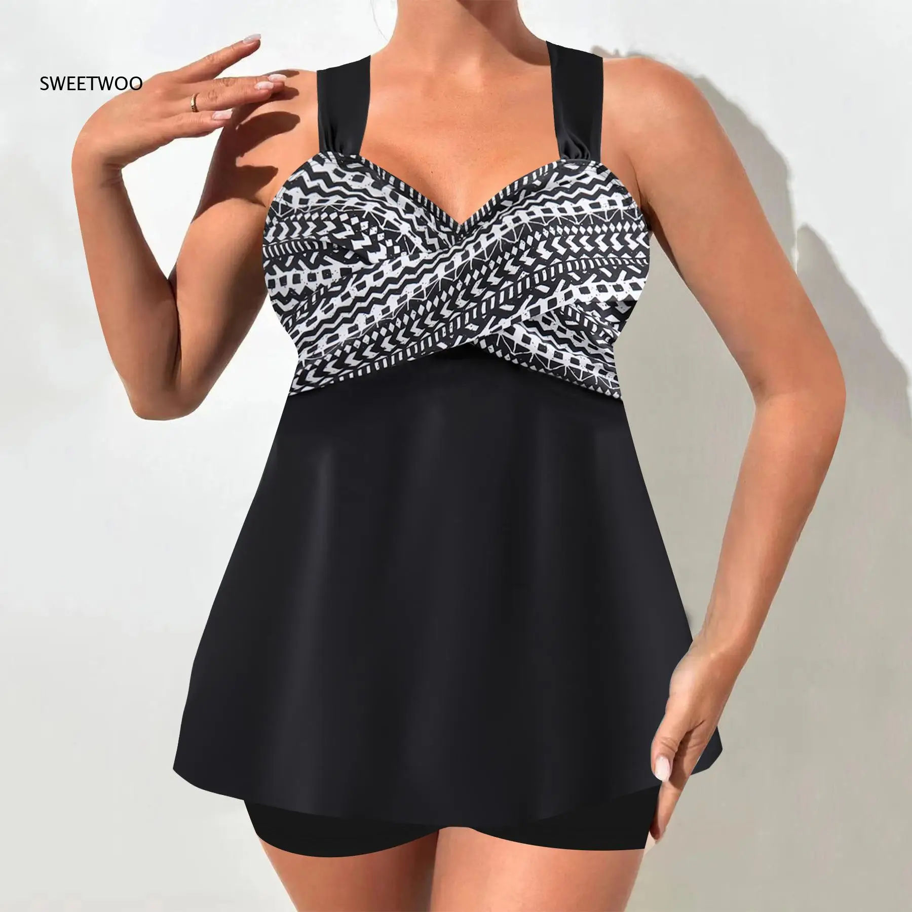 Women Printed Tankini Swimsuit Set V Neck Cross Front Wide Straps Padded Top With Boyshort Bottom For Beach