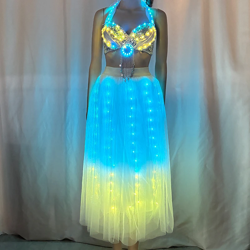 Costume de danse du ventre coloré, soutien-gorge lumineux, chargeur USB, LED, pour femmes, vêtements de danse Sexy, Costume de Performance