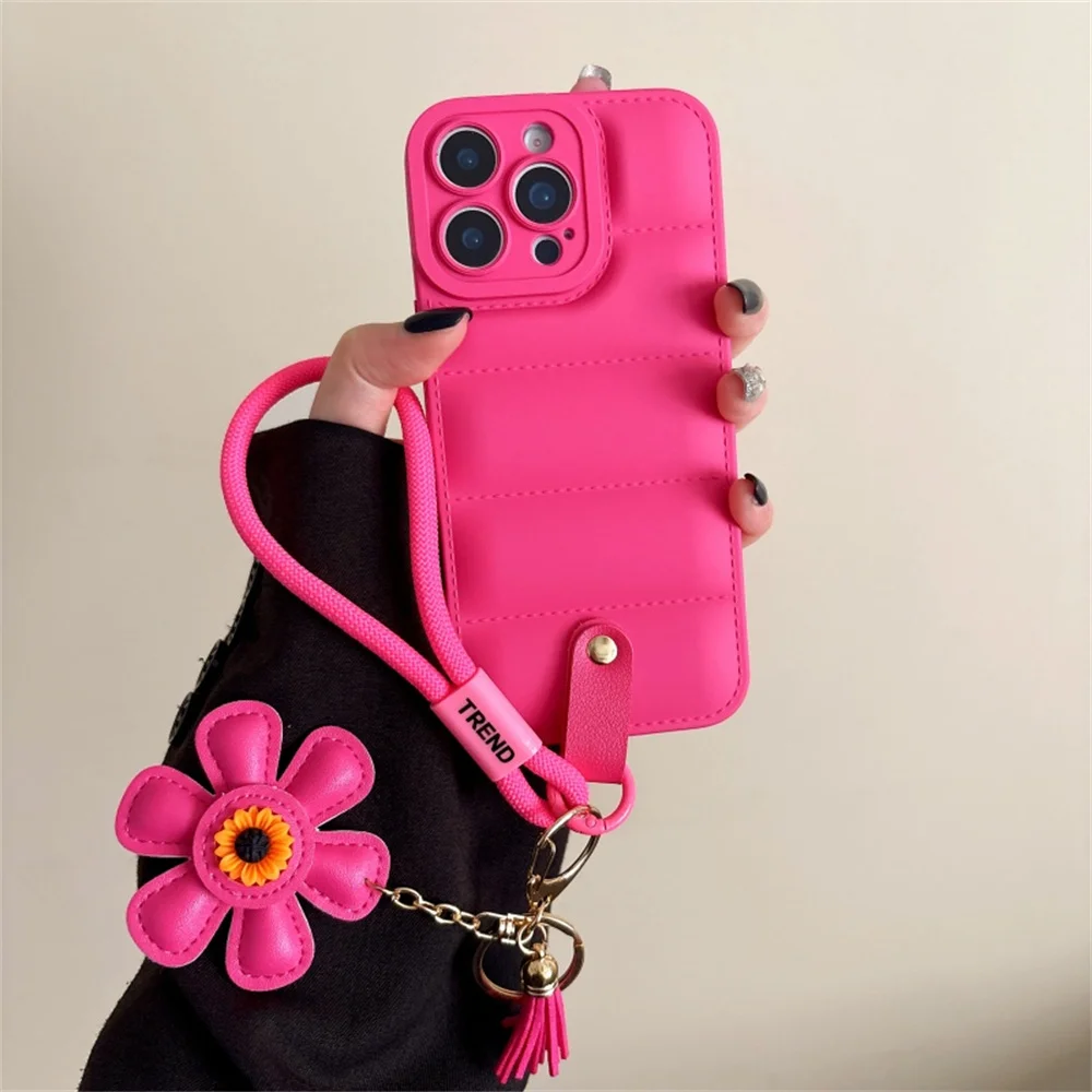 Funda de teléfono con cordón y chaqueta de plumón a la moda para IPhone 17 Air 16E 16 15 14 13 Pro Max 12 11 X XR XS Plus, funda suave de TPU con correa para la muñeca