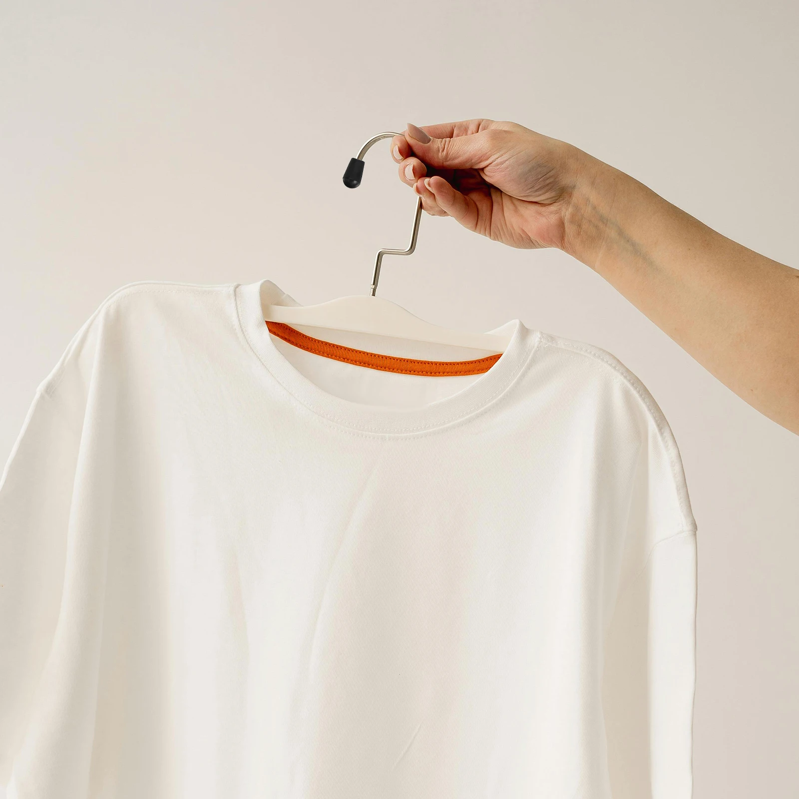 

100pcs Plastic Hanger Hook End Caps Protective Sleeves Clothes Hangers Easy Installation Lightweight Storage Organizer