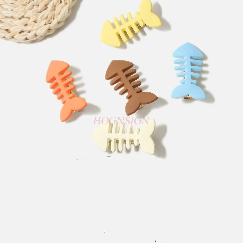 New minimalist candy colored fishbone hairpin cute forehead hairpin hairpin headwear