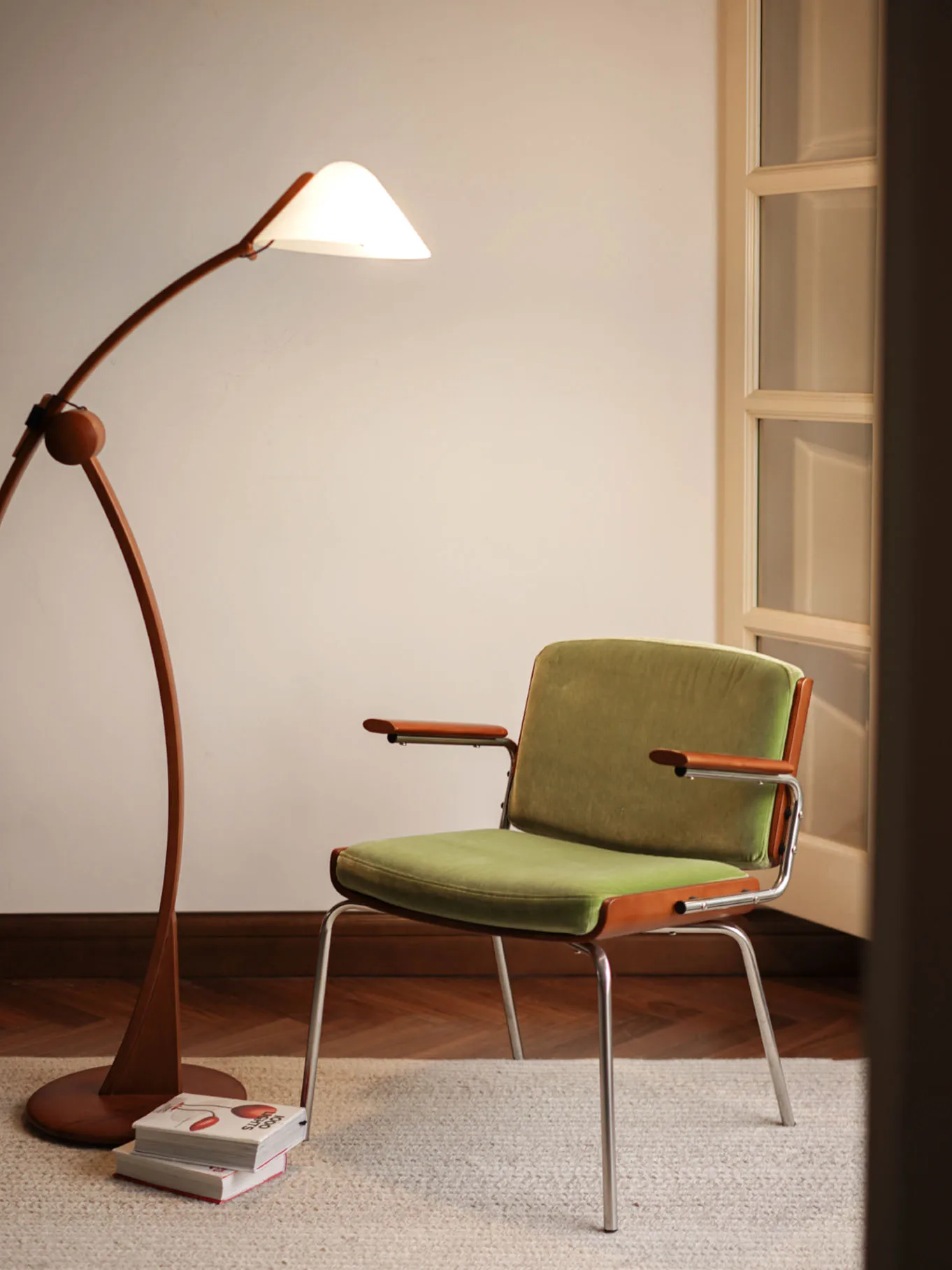 

Medieval dining chair household Nordic armrest back chair restaurant study office leisure chair soft bag