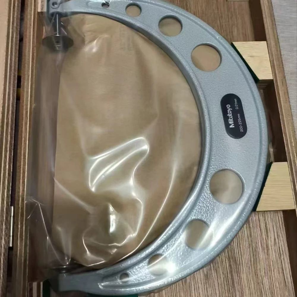 

Japan High-precision Scale Micrometer103-137 103-138 Measuring Range 0-25/50/75/100mm Accuracy 0.001mm Outer Diameter Micrometer