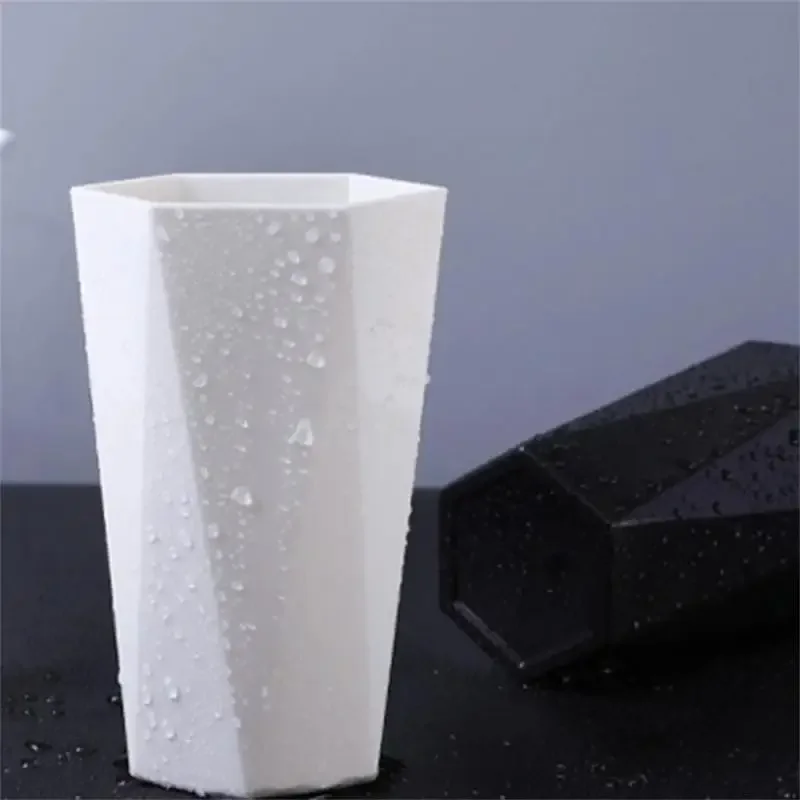 Bathroom Tumbler Wash Brush Cup Travel Toiletries Toothbrush Cup Plastic Anti-Slip For Couple Lovers Family Bathroom Accessories