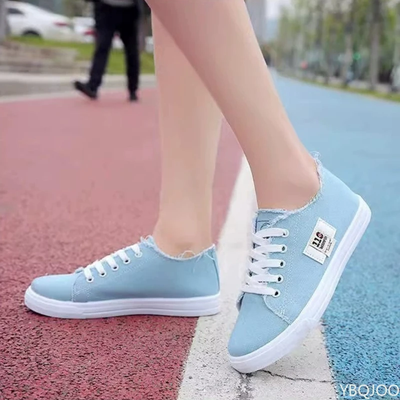 أحذية قماشية متعددة الاستخدامات للسيدات أحذية مريحة غير رسمية جديدة أحذية رياضية بيضاء مسطحة خفيفة الوزن أحذية رياضية نسائية Zapatos Mujer #1