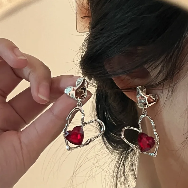 Korean Fashion Red Crystal Heart Dangle Earrings For Women Charms Vintage Gothic Heart Pendant Earrings Party Jewelry Girls Gift view 5