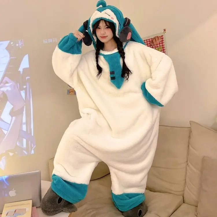 Conan Edogawa Winter Jimmy Kudo New Hooded Couple Nightgown New Comfortable Easy Coral Fleece Pajamas Jumpsuit Without Slippers