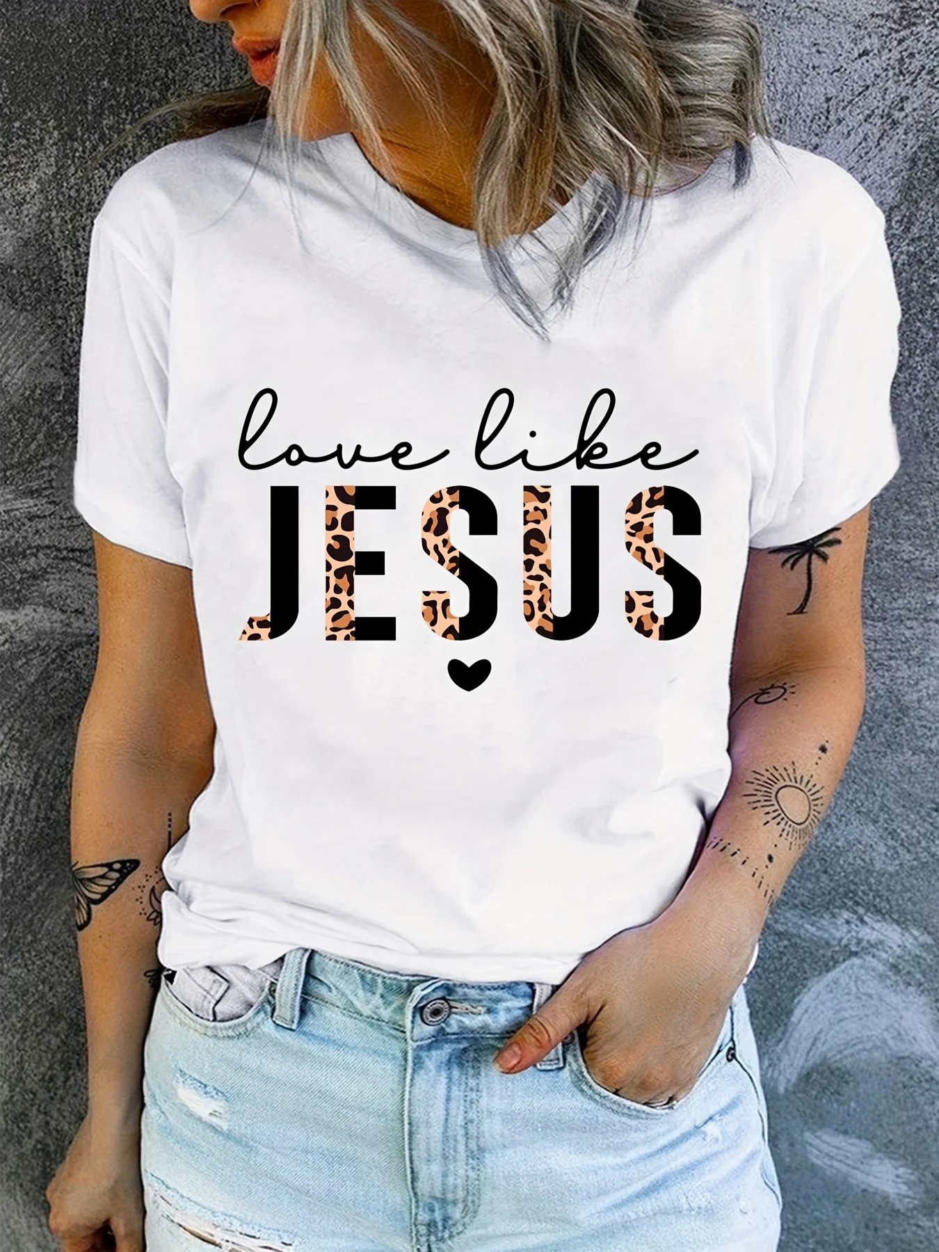 Love Like Jesus Print T-Shirt, Short Sleeve Crew Neck Casual Top For Summer & Spring, Women\'s Clothing