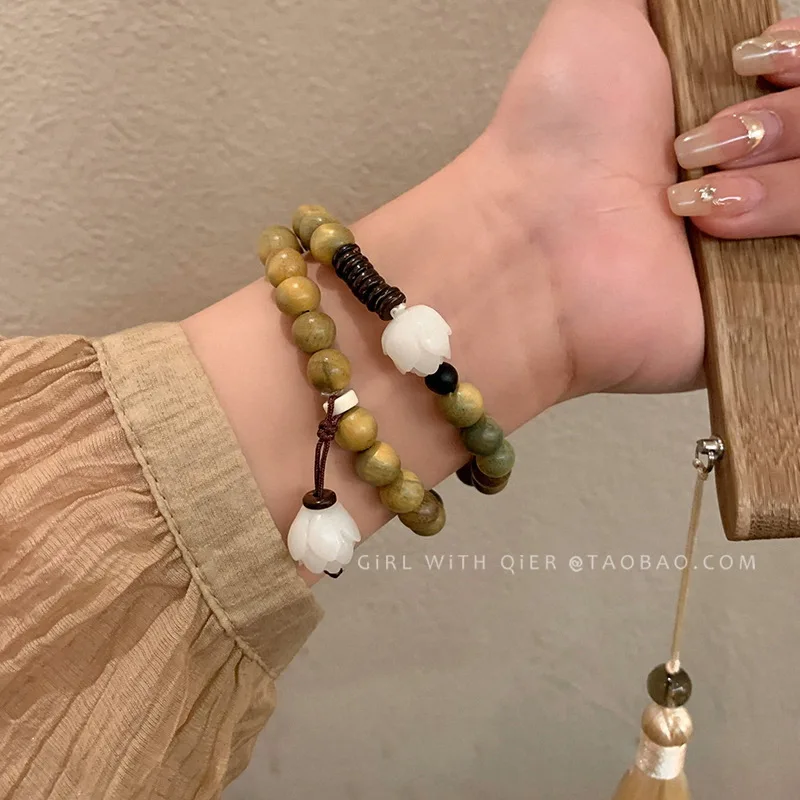 

Новый китайский сандаловый браслет Bodhi Lotus из бисера, эластичный браслет в стиле ретро, уникальный темпераментный ювелирный подарок