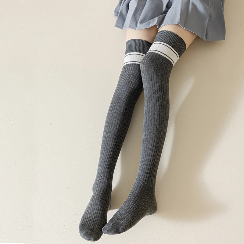Spring and Autumn Women\'s Student Long Socks Double Needle Campus Style Cotton Vertical Stripe Showing Thinness Knee High Socks