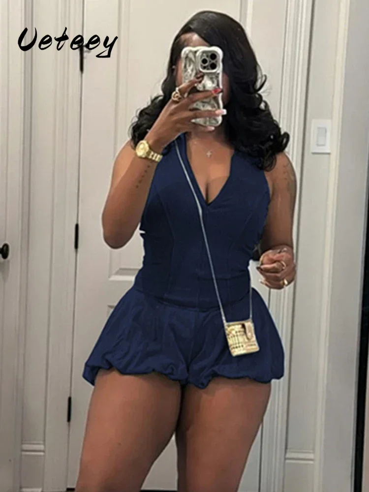 

Ueteey Distressed Style Playsuits Women Summer Trend V-Neck Sleeveless Ruched Skinny Peach Hip Classic Streetwear Rompers