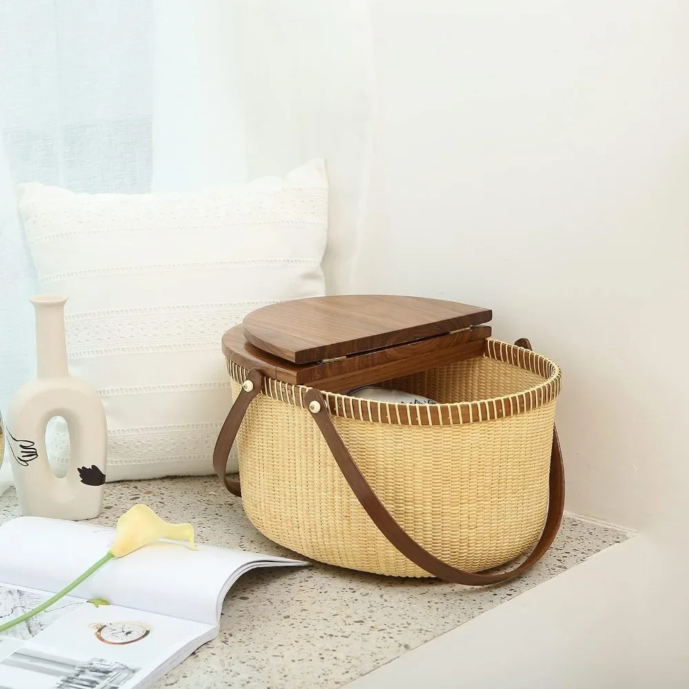 Nantucket Basket Picnic Basket: Perfect for Picnics and Camping Adventures