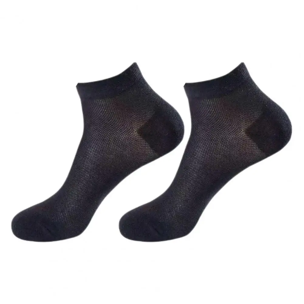 Great Breathability Socks Breathable Unisex Sport Socks with Anti-slip Design Quick Dry Technology for Wear High Elasticity