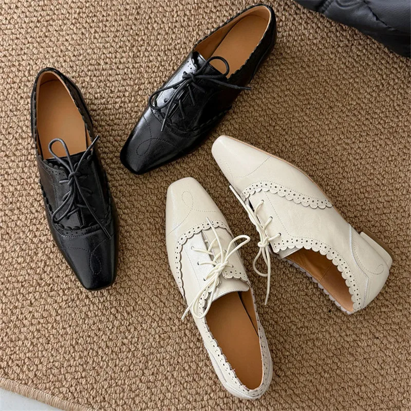 

Новые женские туфли из спилковой кожи на весну/осень, модные туфли с квадратным носком на низком каблуке, повседневные туфли-лодочки на шнуровке, черные