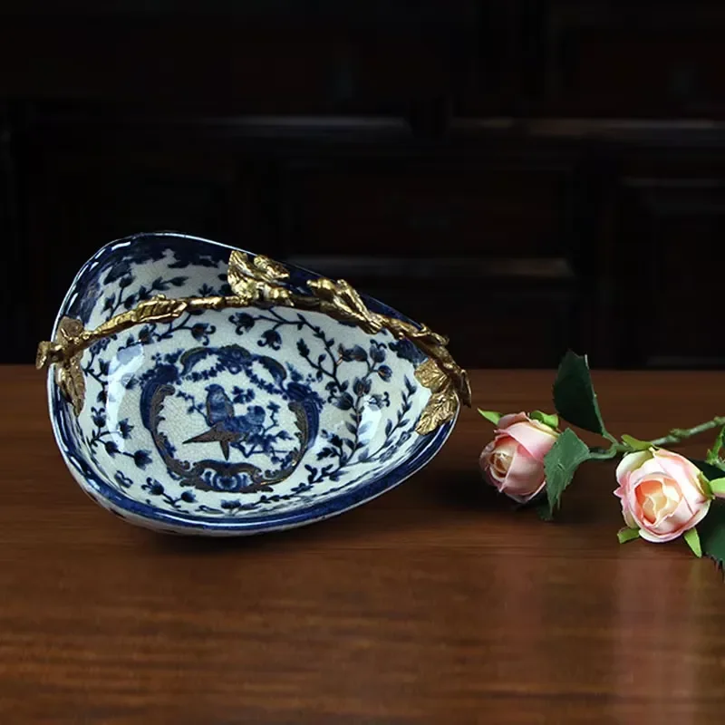 Creative Blue and White Porcelain Fruit Basket Angel Model Enamel Style Pottery Home Decoration New Design for Living Room