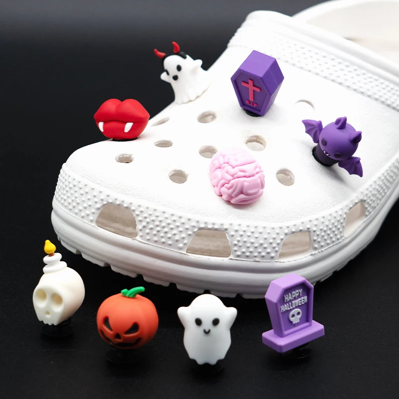 1/15 قطعة ثلاثية الأبعاد حفلة الهالوين الرهيبة إكسسوارات الأحذية القط الأسود شبح الساحرة حذاء السحر امرأة الرجال الاطفال دبابيس مشبك الزينة