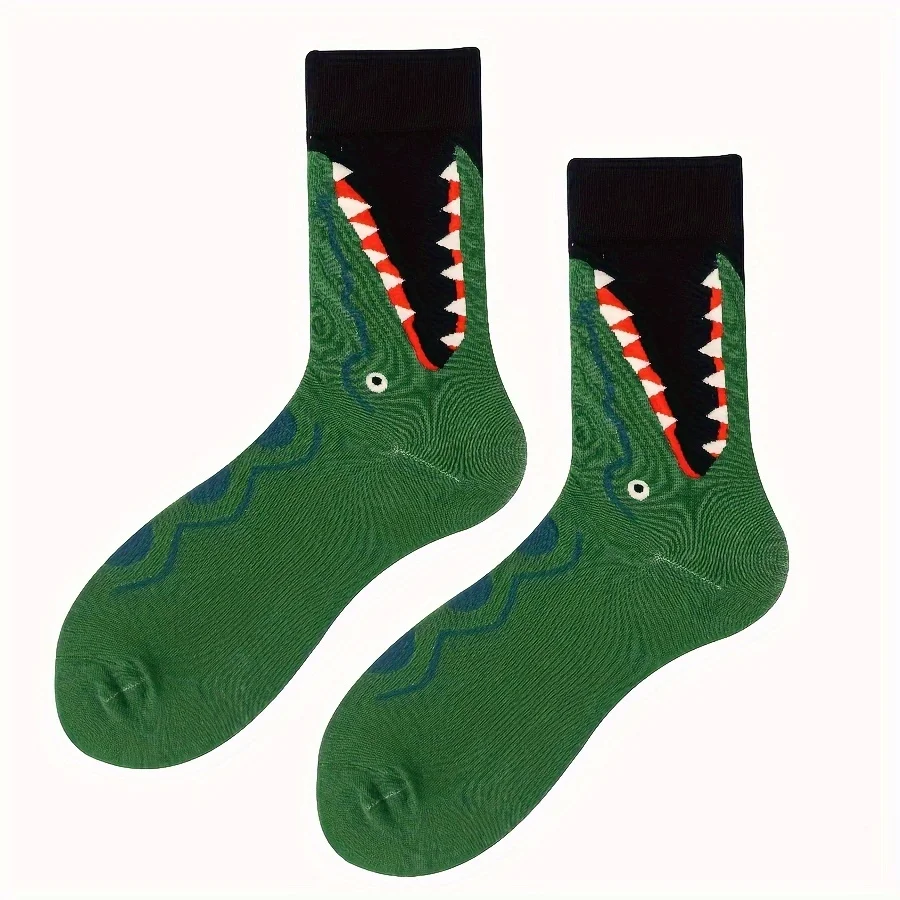 One pair of green crocodile cartoon pattern men\'s mid-tube socks cotton socks fashion trend