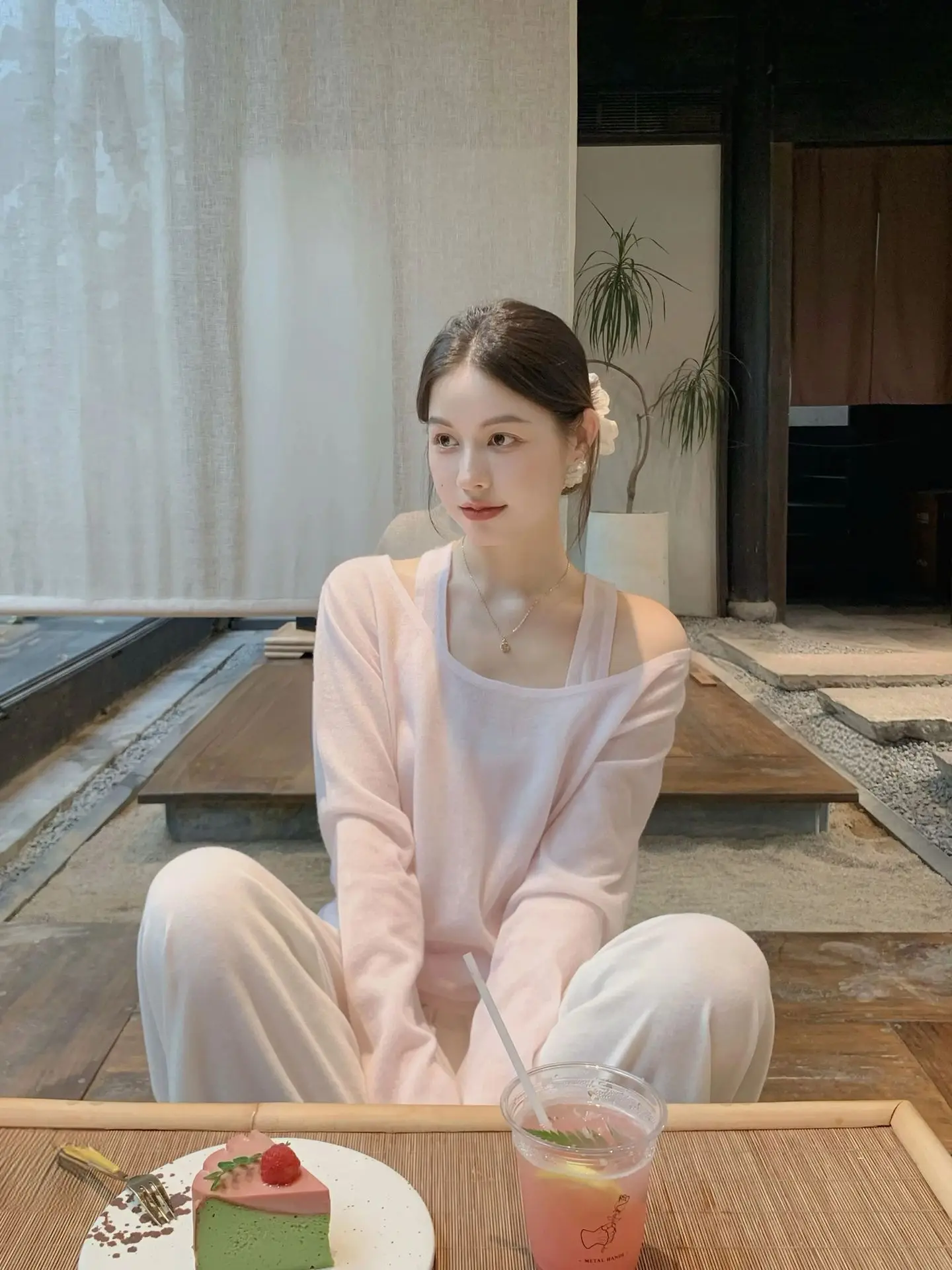 

Sweet Soft Sle Knitted Loose Layered Top FEMPILOT New Spring Polyester Fiber Long Sve round Ne Casual Faion