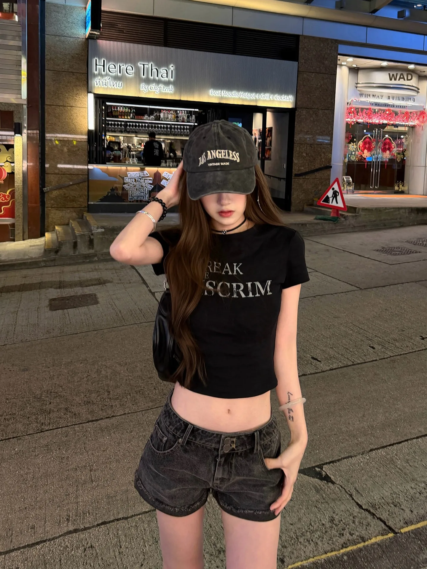 

Футболка Cuitcuit Bla Slim Fit с коротким рукавом, летняя, укороченная, для модных женщин, уличный стиль, с принтом, из смесового хлопка