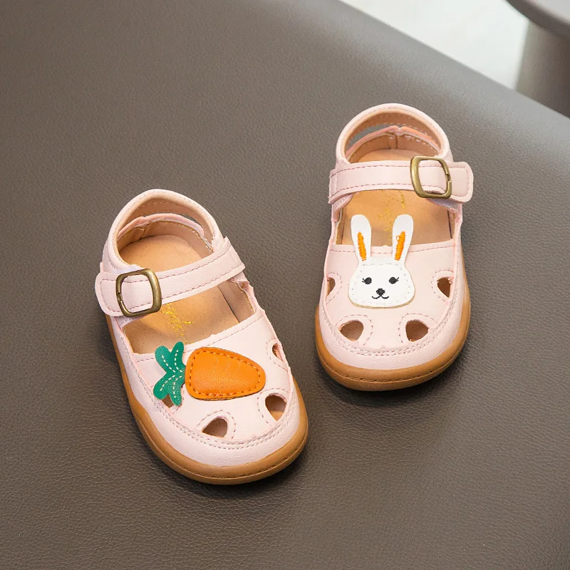 Sandalias de dibujos animados para bebé y niña, zapatos de verano con protección para la cabeza, diseño de conejo a la moda