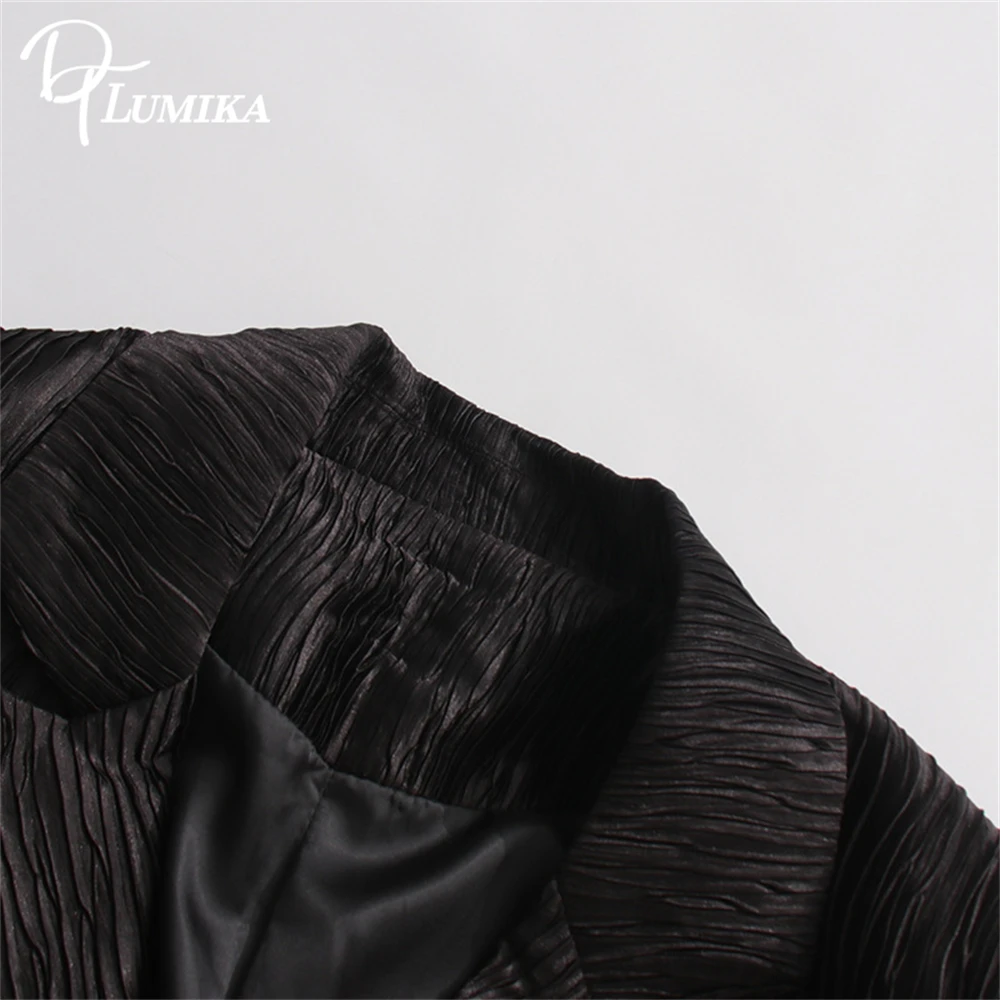 سترة بدلة DTLumika العصرية ذات الطيات المزدوجة الصدر للنساء لخريف 2025 سترة بدلة طويلة جديدة بدلة نسائية عصرية