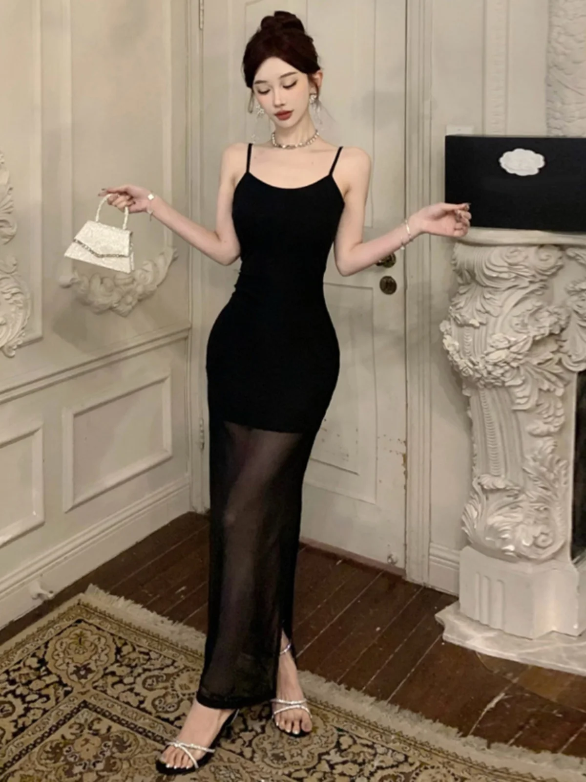 섹시하고 매혹적인 메쉬 패널 스트랩리스 리틀 블랙 드레스 하이 웨이스트 백리스 슬리밍 미디 기장 원피스