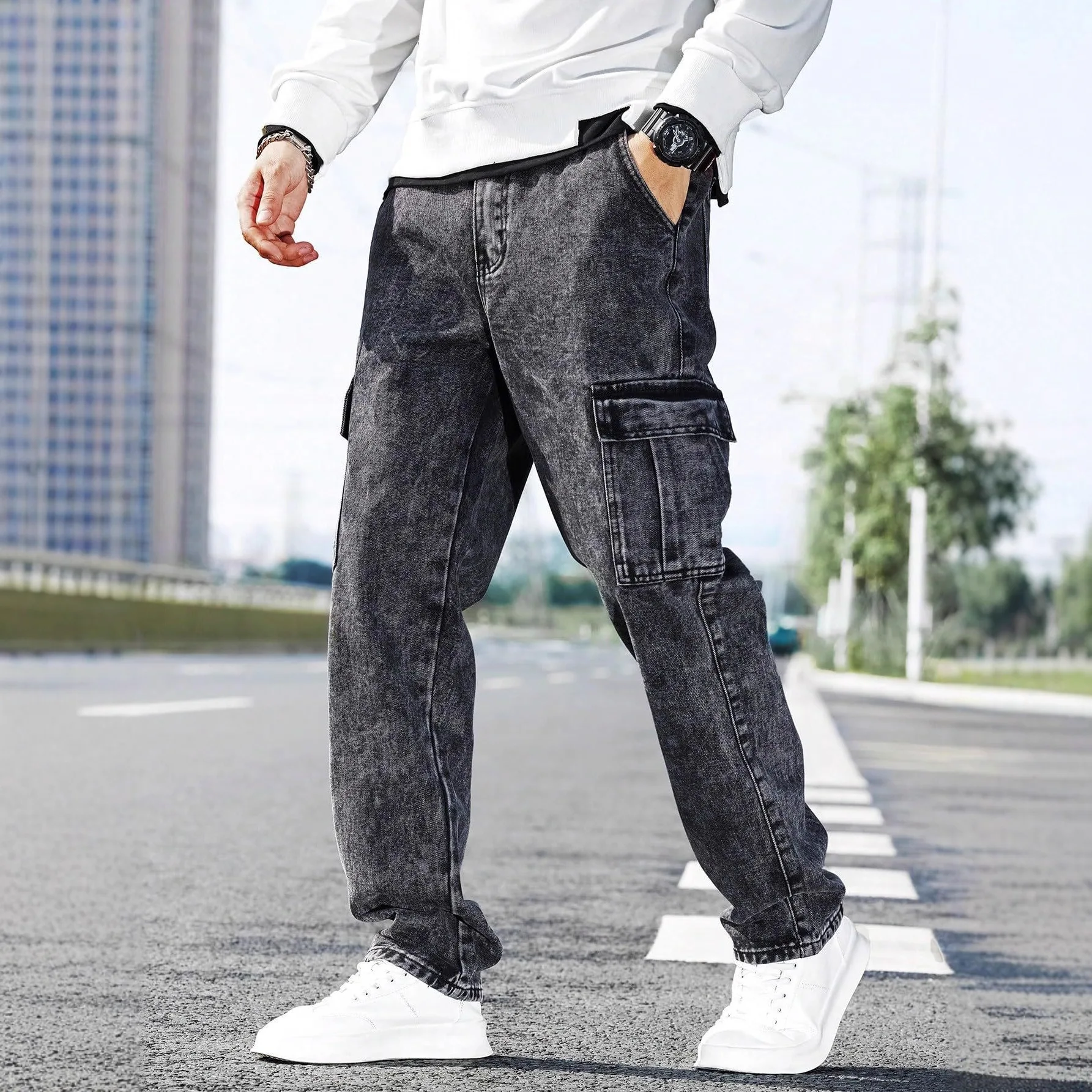 Autumn and winter new styles Men's Outdoor Wide Leg Workwear Multi-Pocket Jeans Straight fit Large size men's jeans
