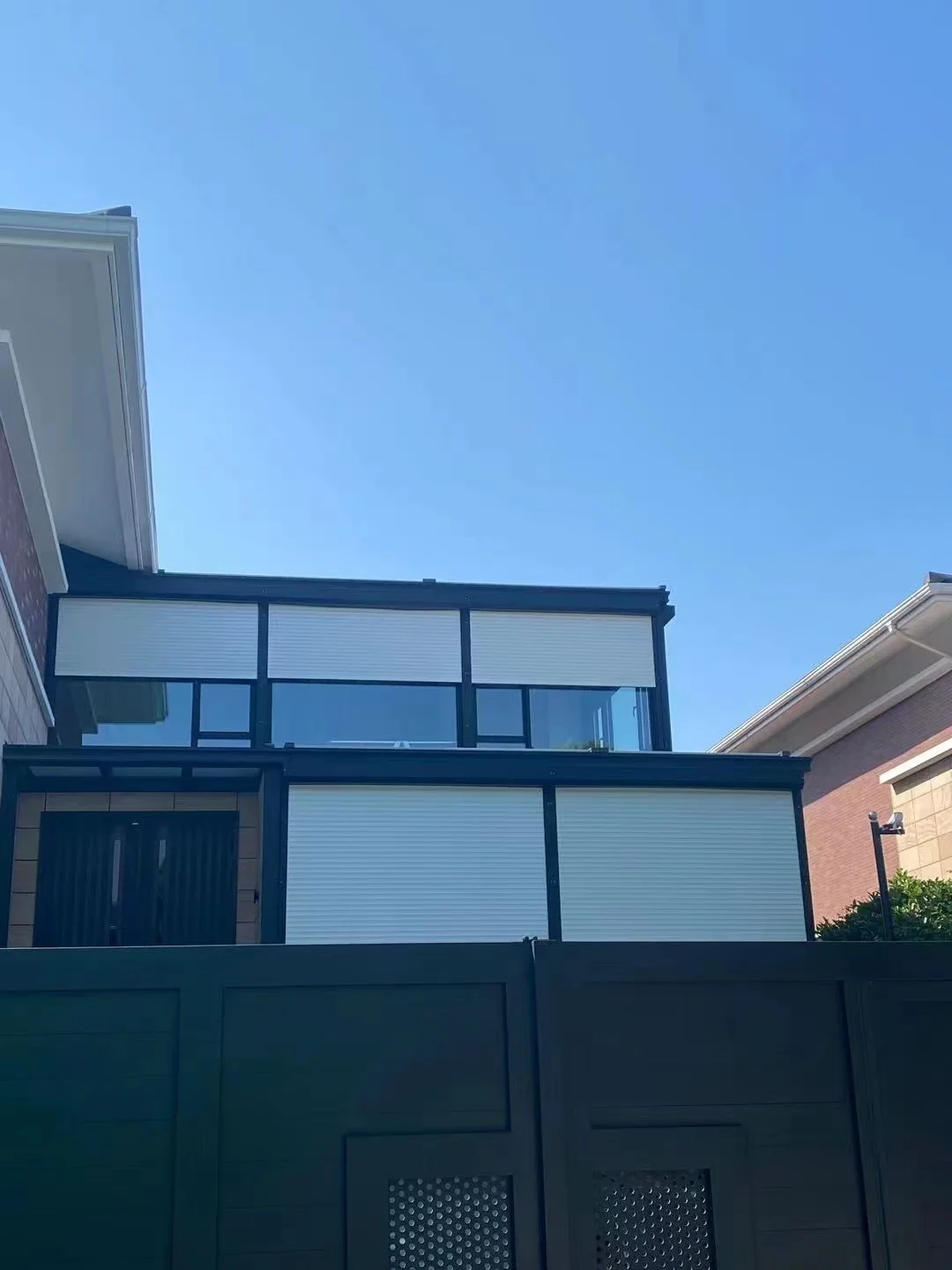 Modern Design Rolling Shutter Window Factory Price Aluminum Alloy Metal Sound Proof Hurricane Storm Roller Shutters