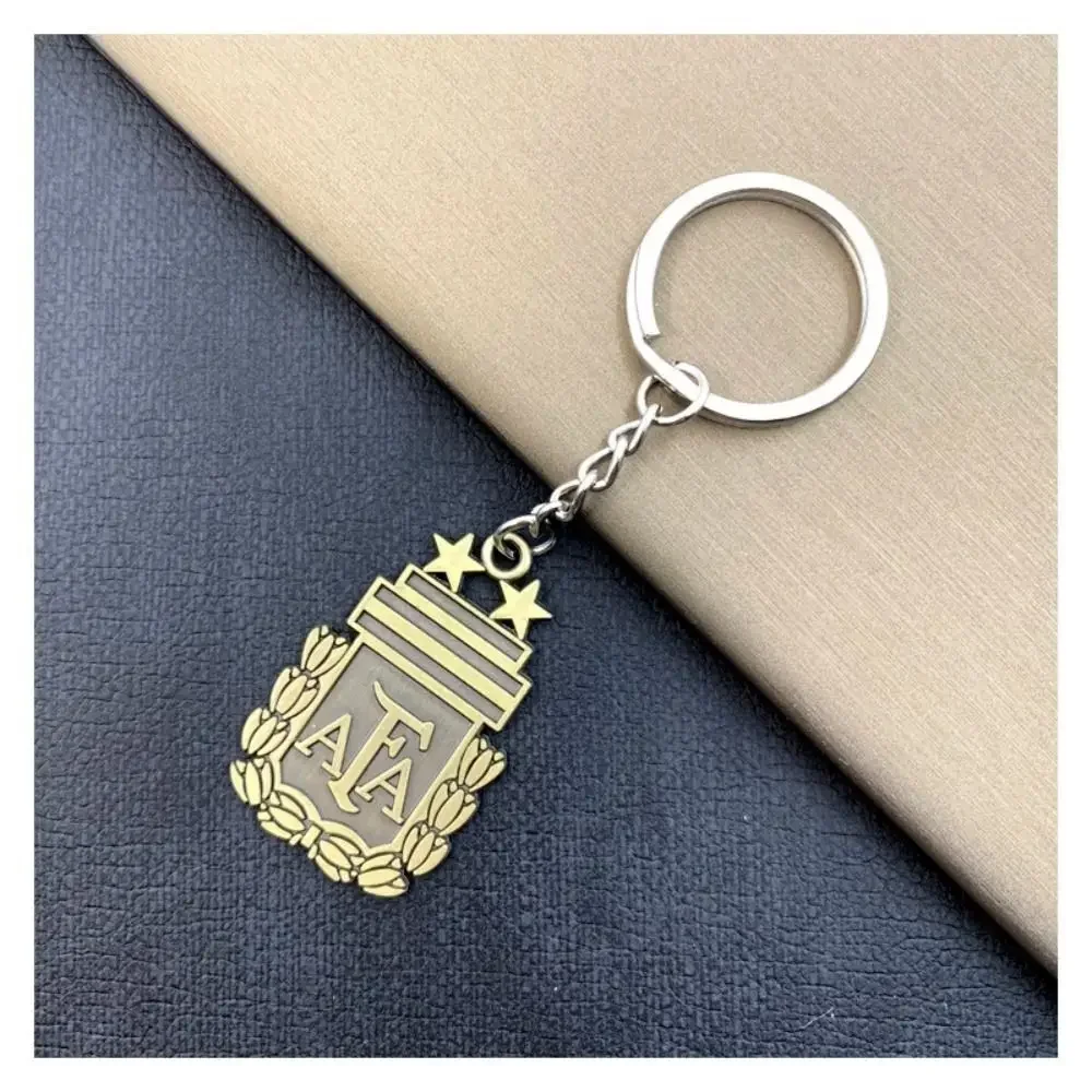 2024 new Pendant Football Keyring Hat Metal Football Team Soccer Key Chain Real Madrid Chelsea Gift