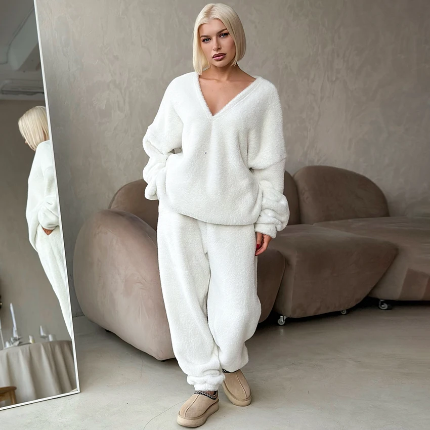 

HiLoc Elegant White Other Fleece Wide Leg Pants Sets Autumn Winter Home Pullover Blouse With Trousers 2 Piece Sets Pajamas 2025