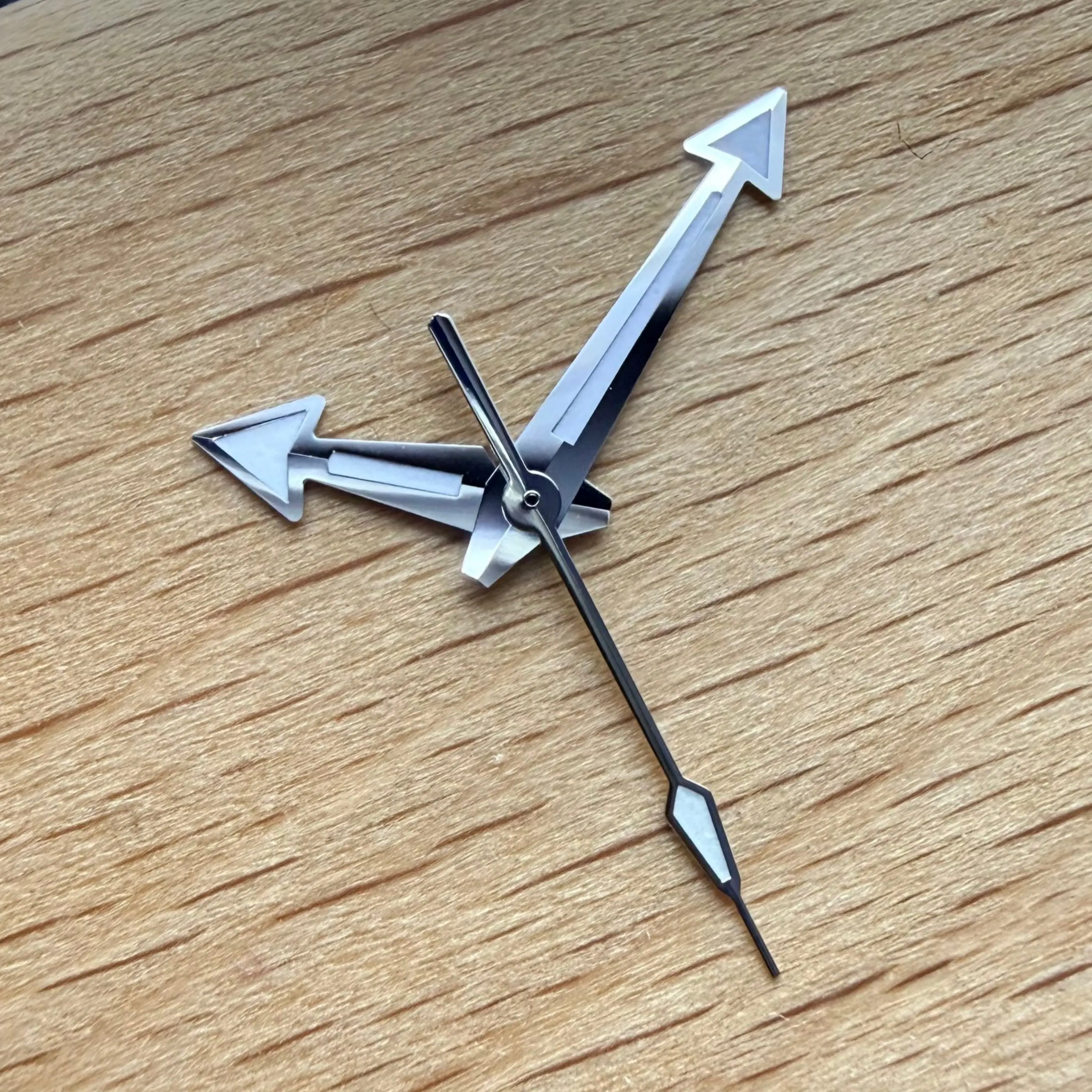 Nh35 3PCS Silver Arrow Watch Hands Set Green Luminous for NH35 NH36 PT5000 ETA2824 2836 DG2813 3804 Miyota 8205 8215 821A Parts