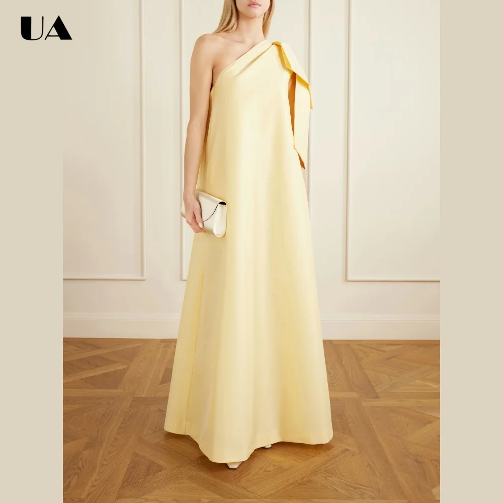 

ULBYANRY Customized Solid Asymmetrical Neck Prom Dresses for Women, Elegant Loose Bow Evening Dress, Simple Sleeveless Ball Gown