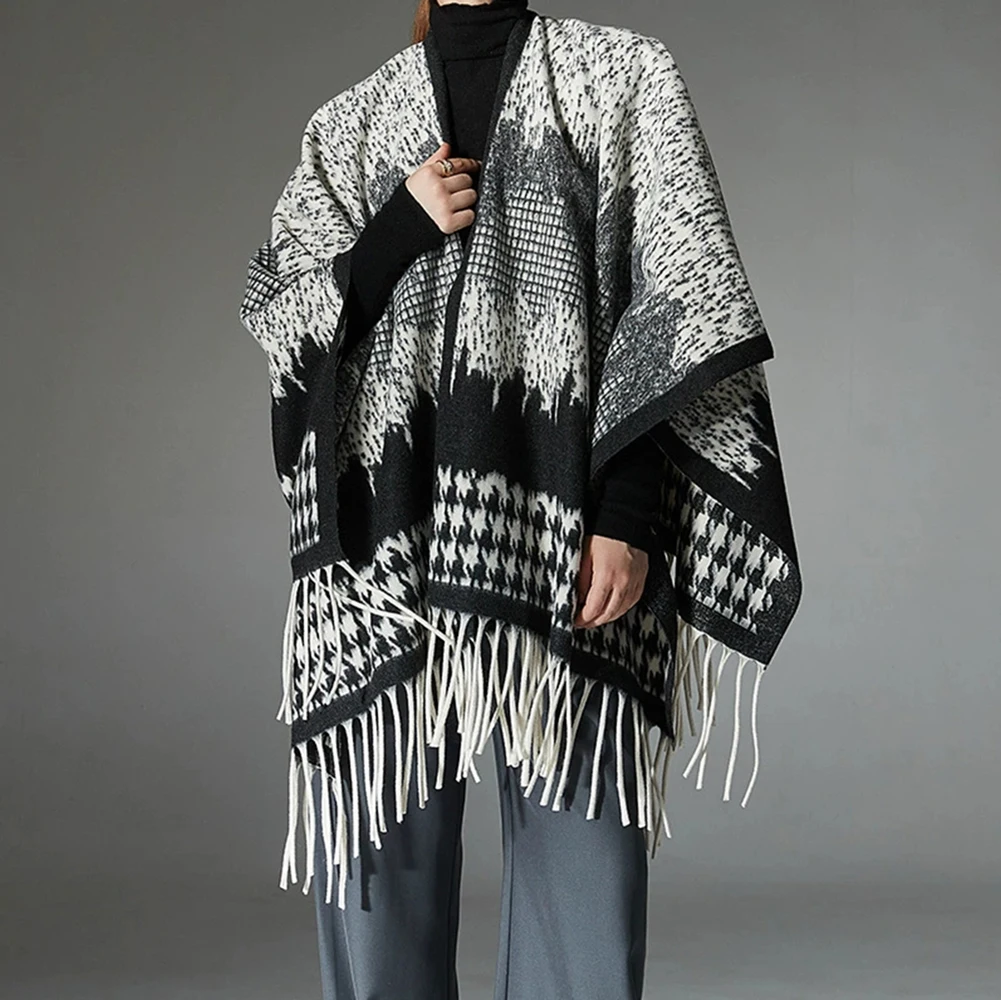 

European and American autumn and winter 2025 new jacquard black and gray fur collar shawl high-end-GZXX744