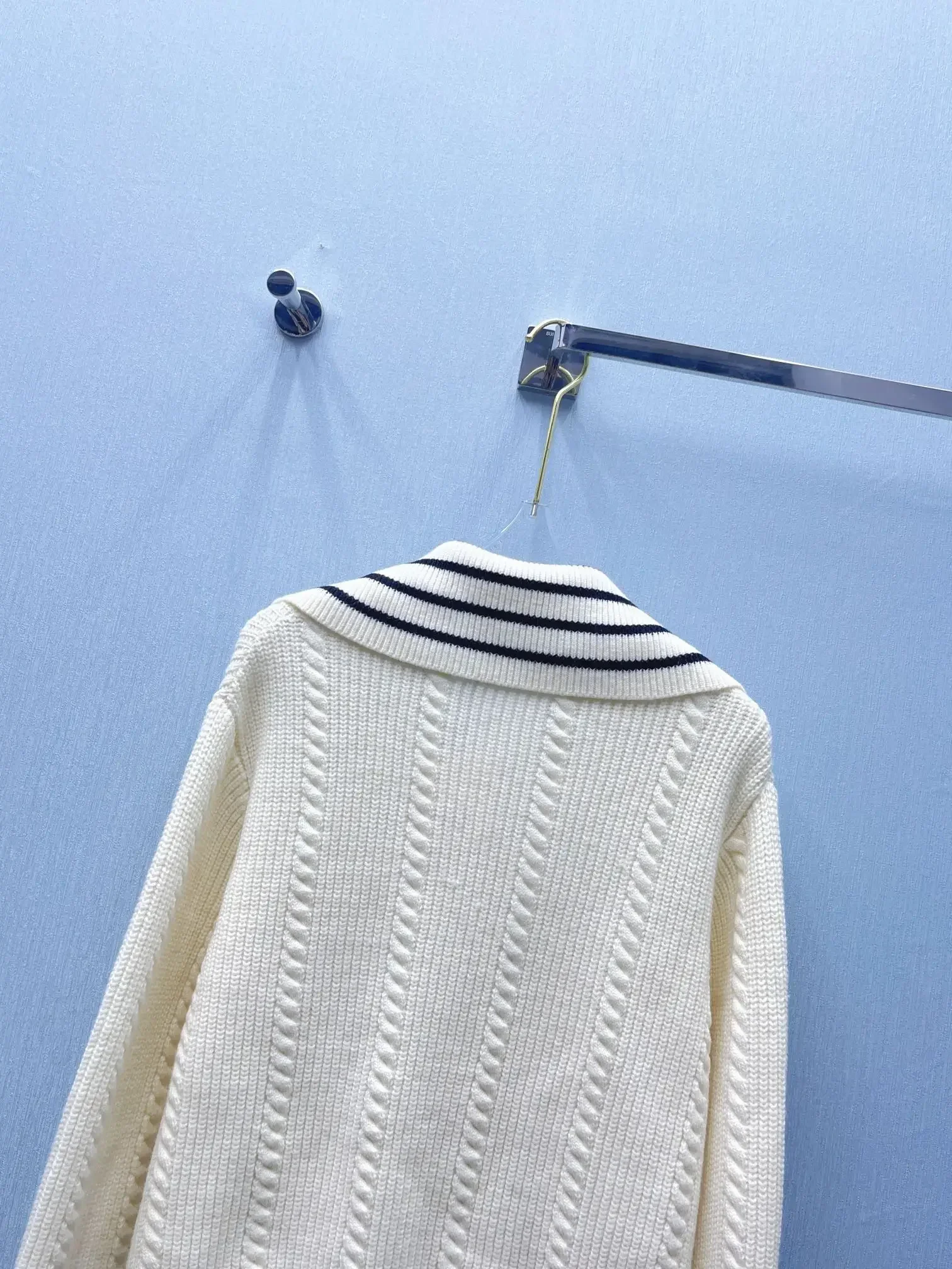 Autumn New Women's Contrast Stripe Turn-Down Collar Sweater Half Open Button Long Sleeve Ladies Beige Wool Blend Knit Pullover