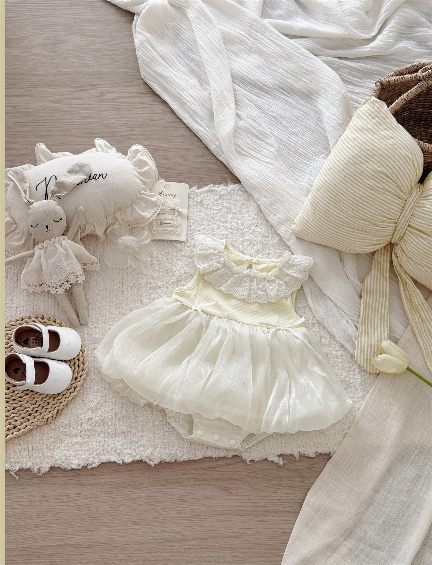 Baby girl sweet and lovely summer lace sweet princess Ha Yi year old bag fart skirt Ha skirt
