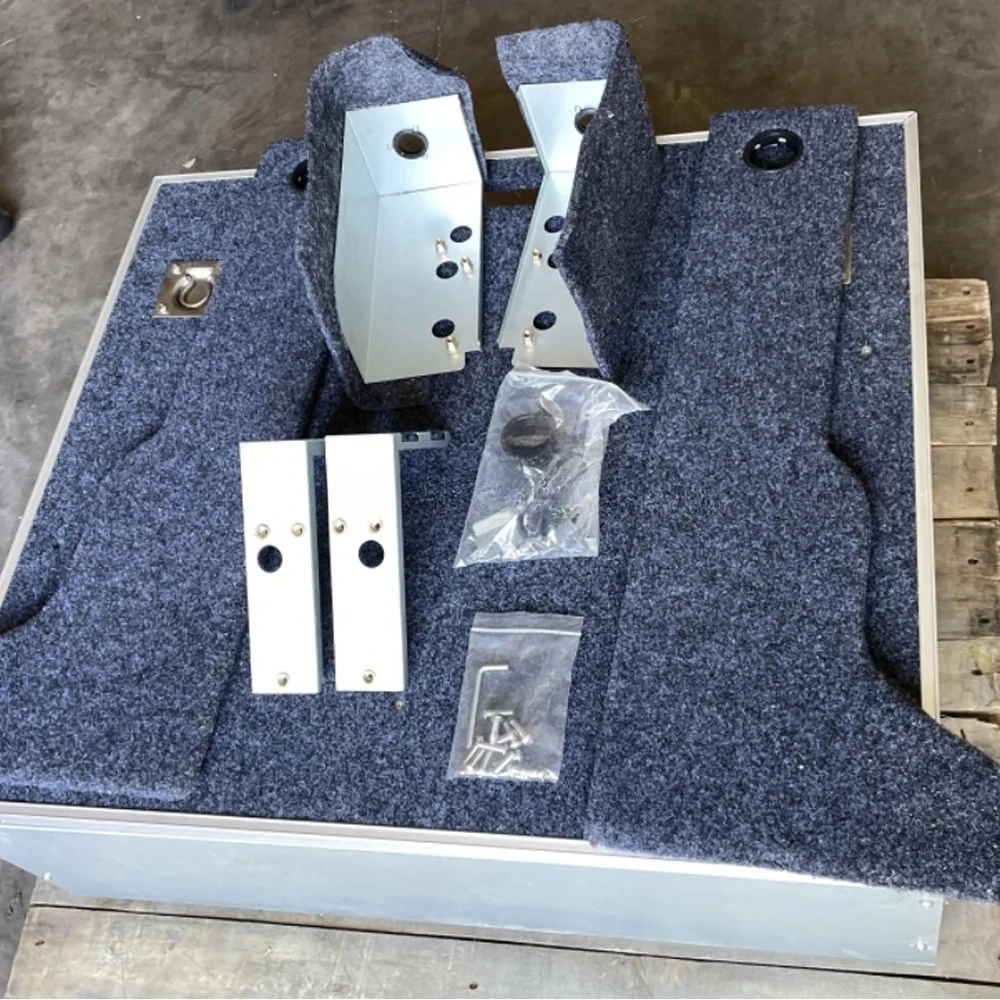 กล่องเก็บของแบบเลื่อนขนาด 800 มม. สำหรับรถกระบะ Discover Series2 4x4 ที่มีพื้นที่เก็บของในท้ายรถ