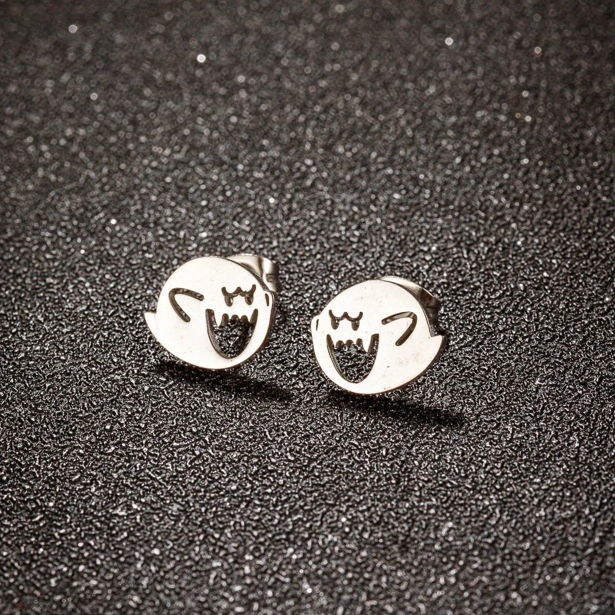 Woman's Cute Tiny Earrings Stud Silver Black Gold Rose Gold Color Lovely Ghost Simple Style Daily Wear Jewelty Ins Gift