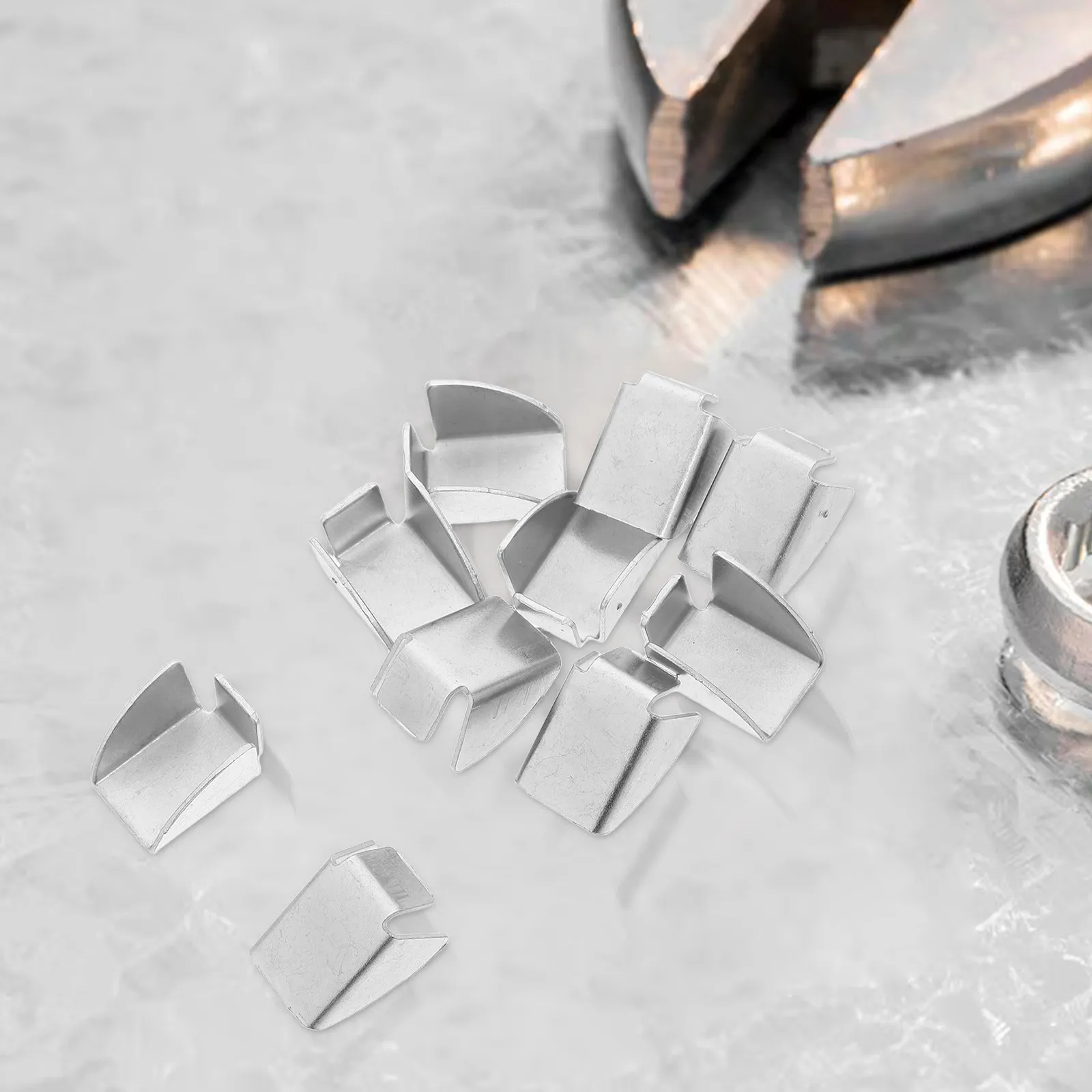 10Pcs Metal Shelf Clips Heavy Duty Shelf Support Metal Clip for Cabinet Bookcase File Cabinet Kitchen Shelving Bookshelf Peg