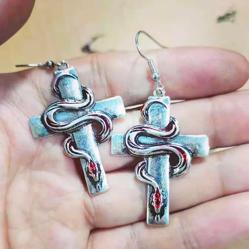 

Europe and America Silver Color The Red Drip Glue Cross Entwined By Snakes Earrings UNISEX Halloween Happy Party Jewelry Earring