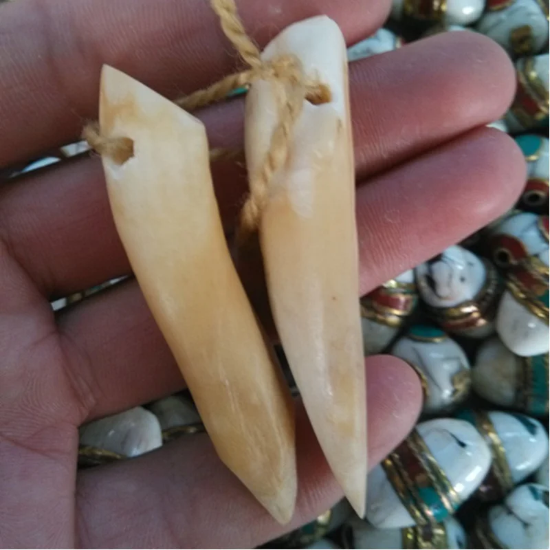 Original Ecology Unprocessed Wild Boar Teeth Pendant Pendant Genuine Processing Car Hanging Inlaid Wild Boar Teeth Wholesale Orn