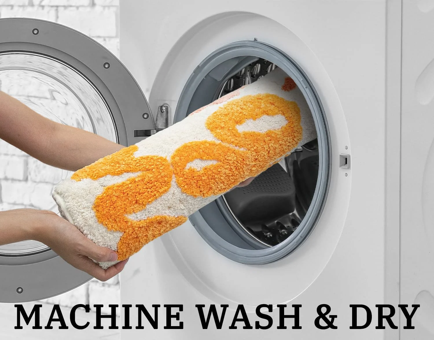 VIKAMA Get Naked Bath Mat، أصفر، مضحك لطيف لديكور الحمام، سجادة ناعمة من الألياف الدقيقة غير قابلة للانزلاق وقابلة للغسل في الغسالة ومقاومة للماء