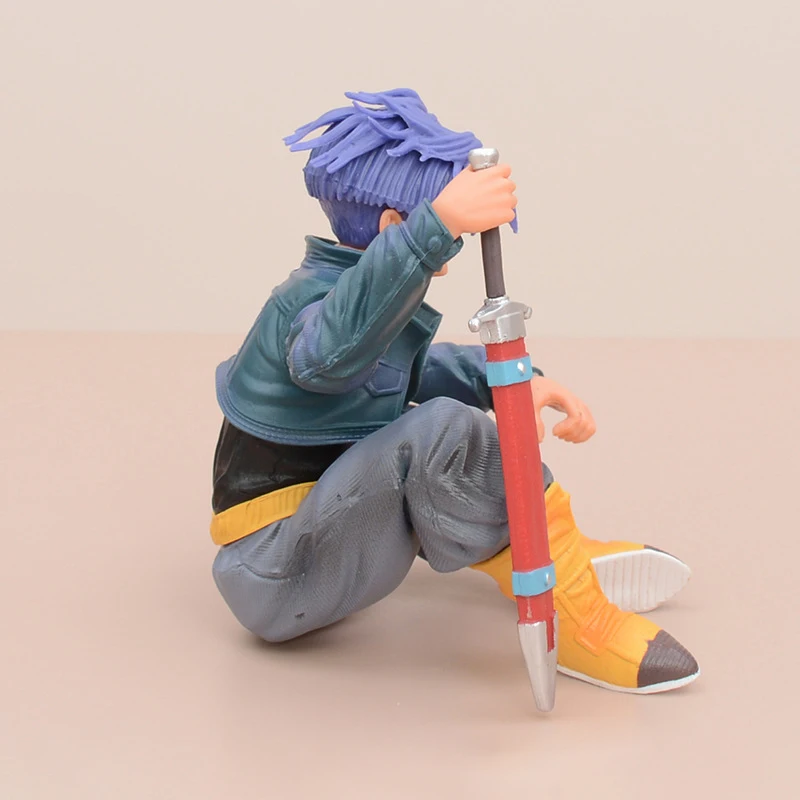 Super Saiyan Figura GK Future Warrior Trunks Sitting Pose Model Figurine Desktop Decoration Toy