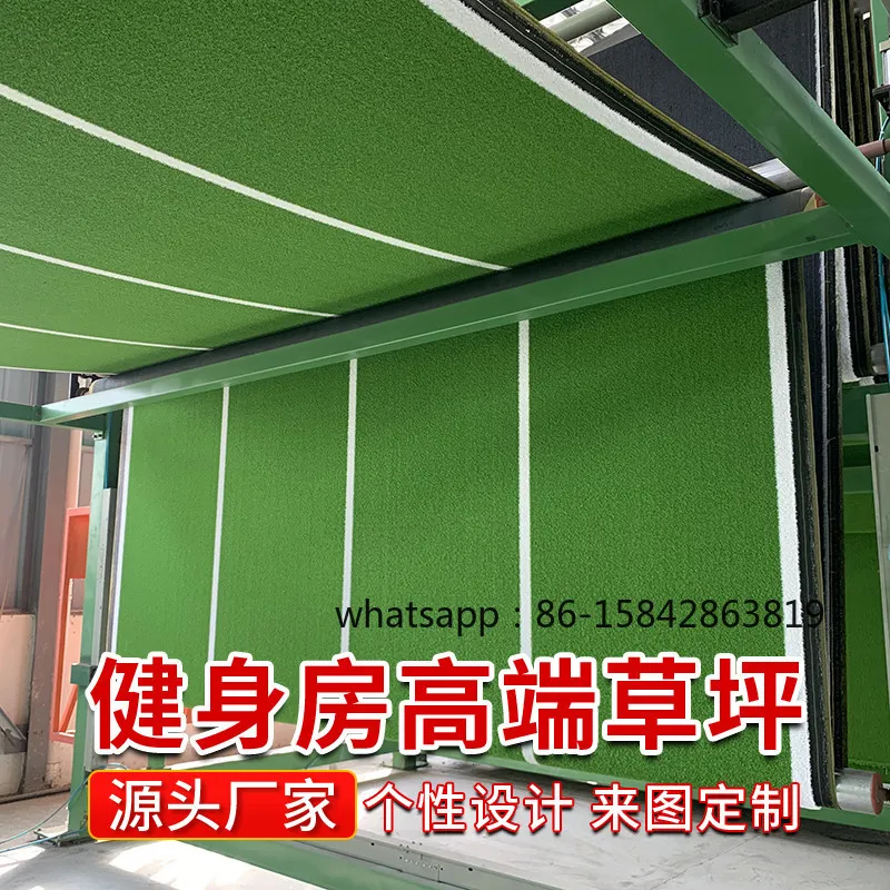 Curved Silk Artificial Turf Golf Simulation Door Course Green Grass Turf Gym Customized Indoor Track Carpet