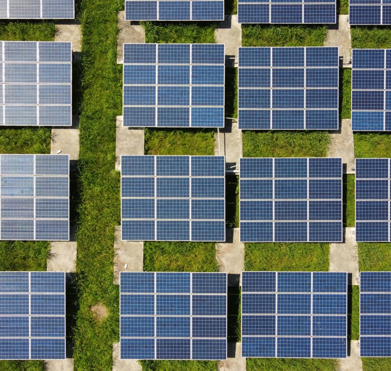 6KW 8KW 10KW Off-Grid Hybrid Solar Energy Storage System Pure Sine Wave 90% Efficiency MPPT Lithium Ion Polycrystalline Silicon