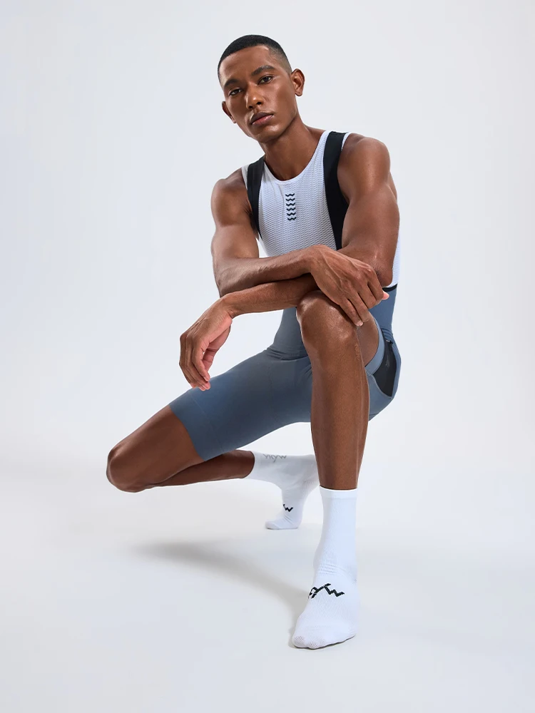 AliExpress YKYWBIKE 2026 Unisex Sport Socks Micro-reflective Bicycle Road Bike Running Cycling Socks Breathable Moisture-absorbing Socks