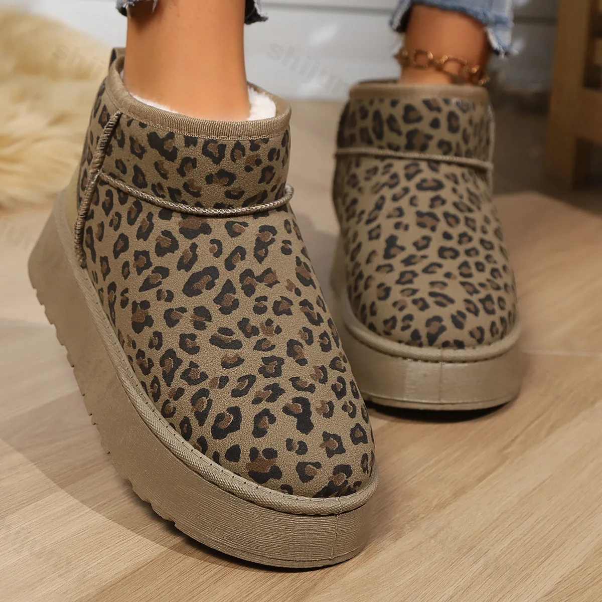 Leopard Print Suede Snow Boots Woman Platform Ankle Boots 2024 Winter New Thickened Plush Warm Cotton Shoe Women Short-Tube Boot