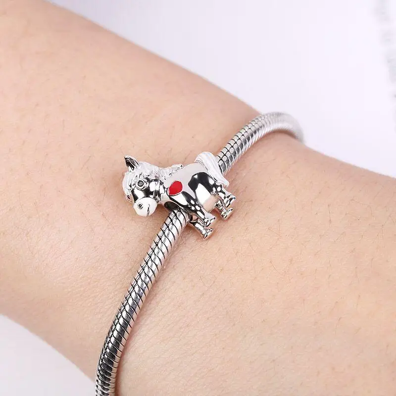 925เงินสเตอร์ลิง "Vigorously และ Freedom" Horse Fit Pandora กำไลข้อมือสวยๆจี้เครื่องประดับ Berloque