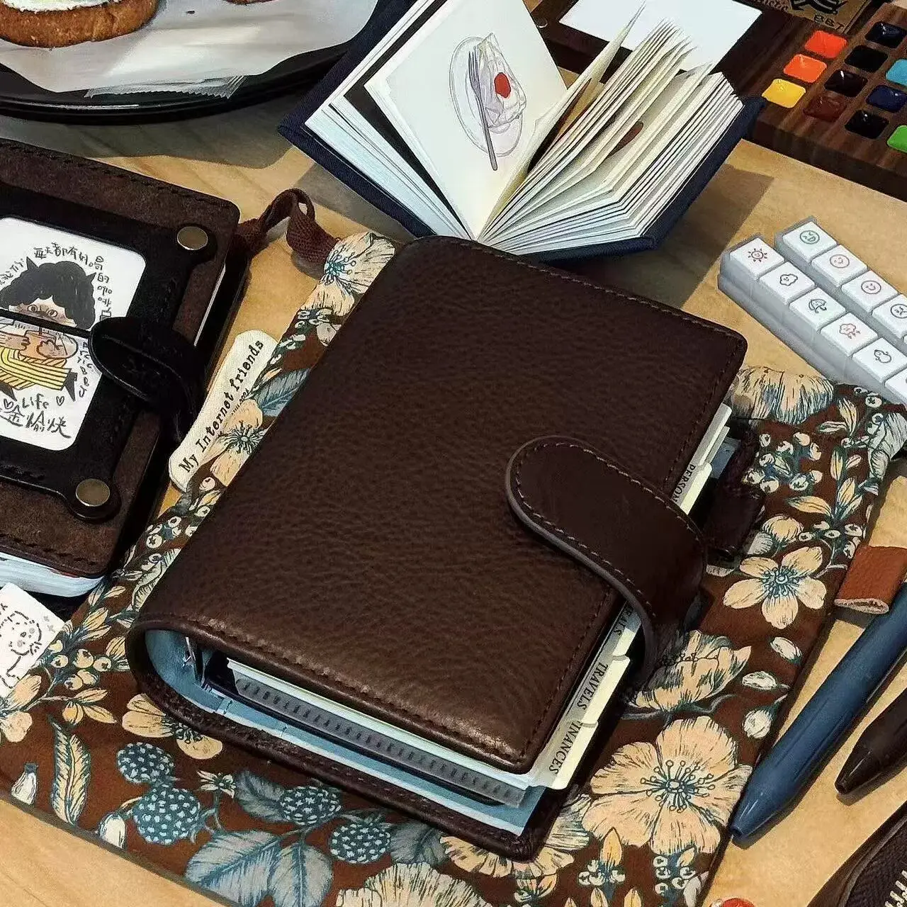 Sea Salt Chocolate A7 Loose-Leaf Journal Handmade Leather High-Value Student Portable Schedule Notebook